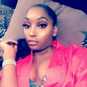 Meet your Posher, Terri